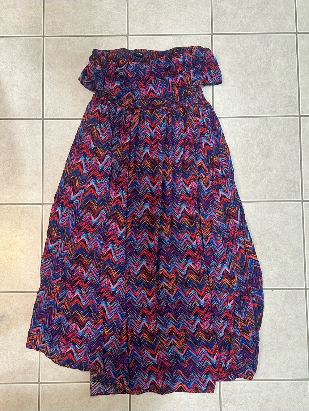 Off-Shoulder Chevron Maxi Dress in Multi-Color